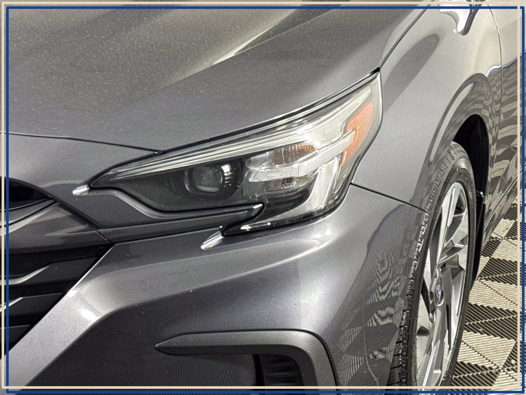 Used 2024 Subaru Legacy Touring XT AWD/4WD image 2