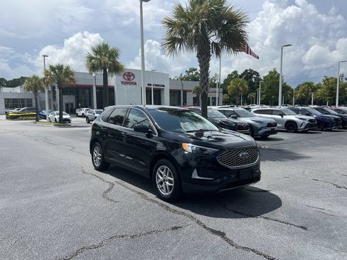 Used 2024 Ford Edge SEL AWD/4WD image 2
