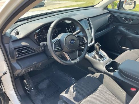 Used 2025 Subaru Legacy Premium AWD/4WD image 11