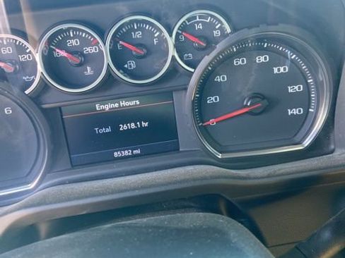 Used 2022 Chevrolet Silverado 1500 LT Trail Boss w/ Safety Package AWD/4WD image 6