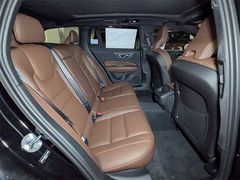 New 2026 Volvo V60 B5 Cross Country Plus w/ Climate Package image 28
