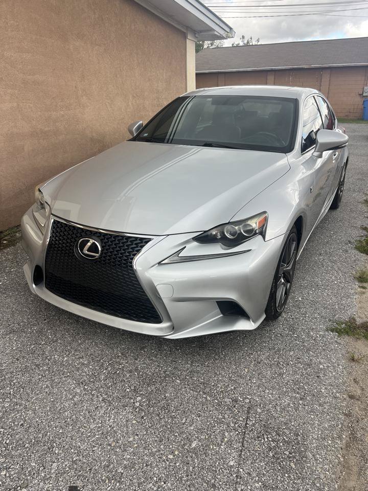 Used 2014 Lexus IS 350 w/ F Sport Package RWD image 2