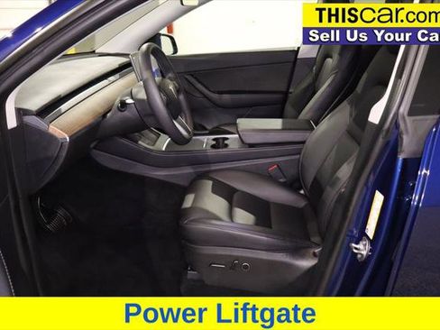 Used 2022 Tesla Model Y Long Range AWD/4WD image 20