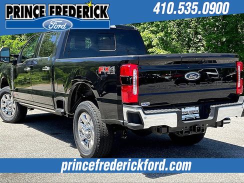 New 2025 Ford F250 Lariat w/ Lariat Ultimate Package image 3