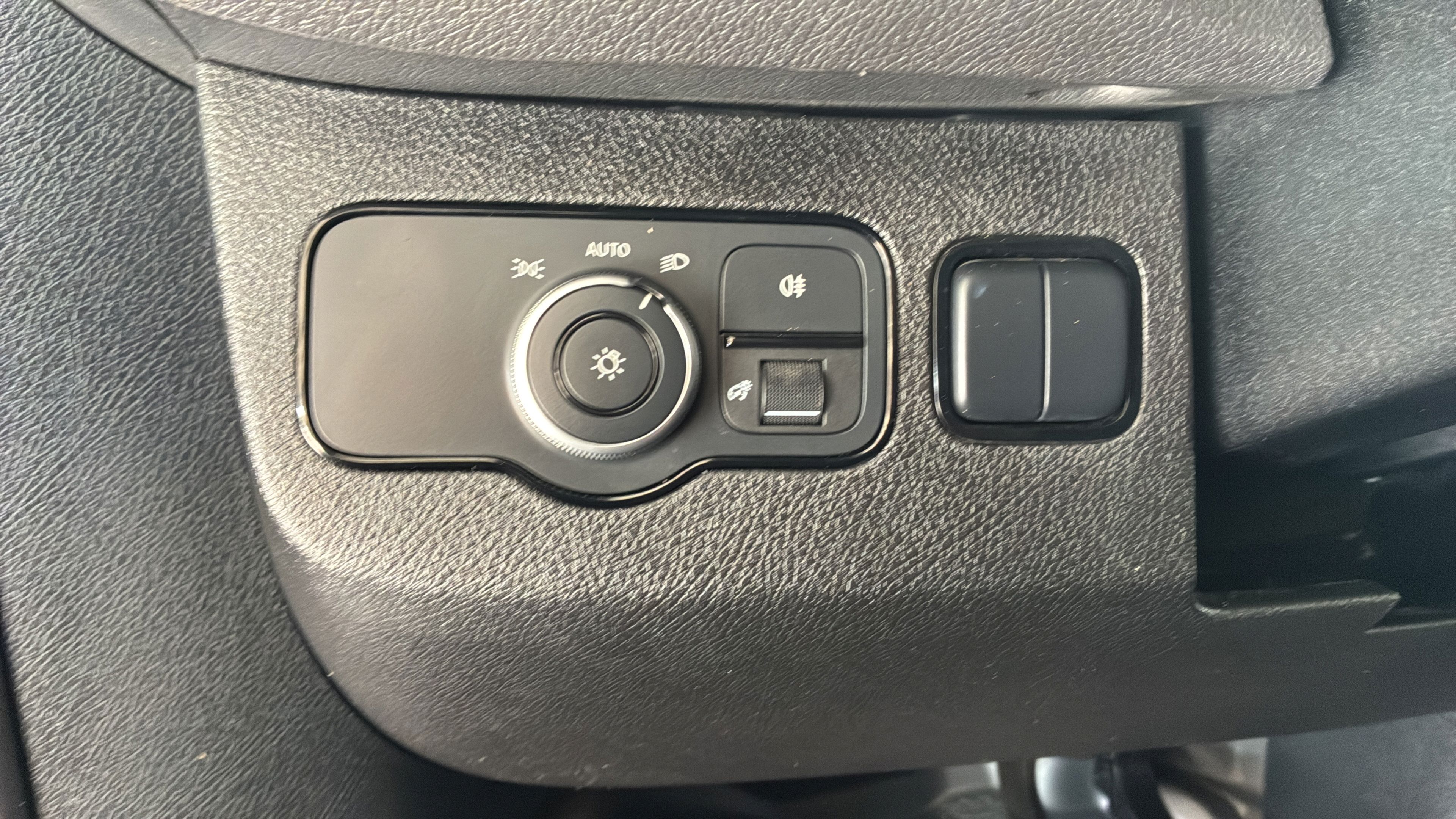 Used 2023 Mercedes-Benz Sprinter 2500 image 20