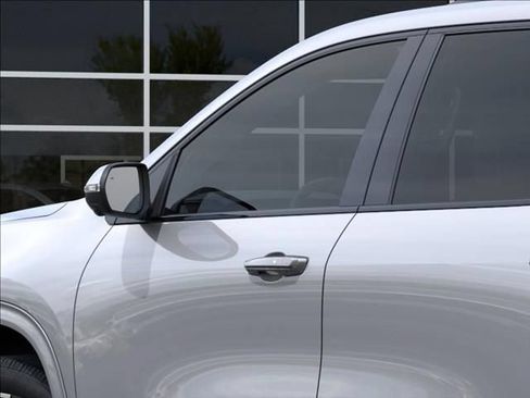 New 2026 GMC Acadia Denali Ultimate w/ LPO, Floor Liner Package AWD/4WD image 14
