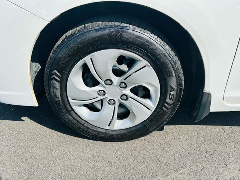 Used 2013 Honda Civic LX image 9