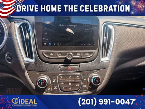 Used 2019 Chevrolet Malibu LT FWD image 24