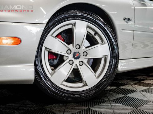 Used 2006 Pontiac GTO RWD image 12