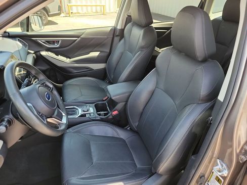 Certified 2024 Subaru Forester Limited AWD/4WD image 16
