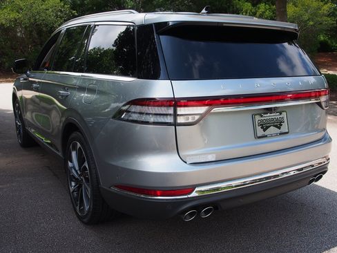 Used 2024 Lincoln Aviator Reserve w/ Equipment Group 201A RWD image 5