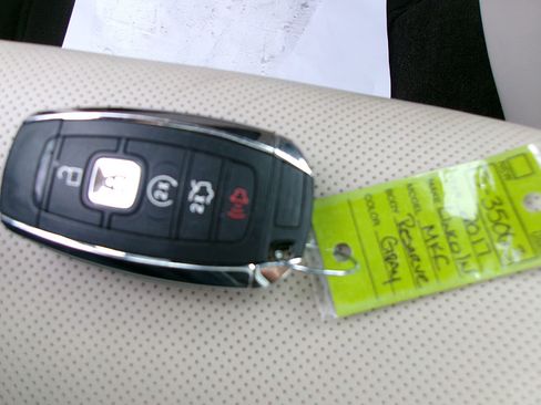 Used 2017 Lincoln MKC Reserve w/ Lincoln MKC Climate Package image 22