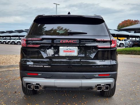 Used 2025 GMC Acadia Elevation image 13