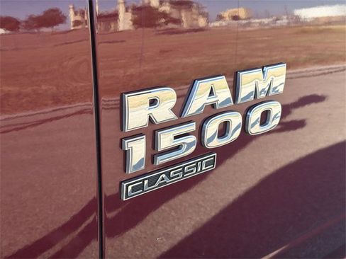 Used 2024 RAM 1500 Classic SLT image 30
