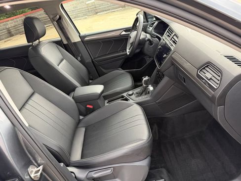 Certified 2024 Volkswagen Tiguan SE AWD/4WD image 22
