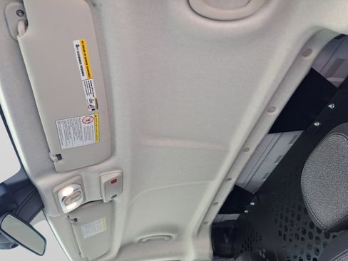 Used 2025 RAM ProMaster 2500 w/ U-Haul Equipment Group FWD image 13
