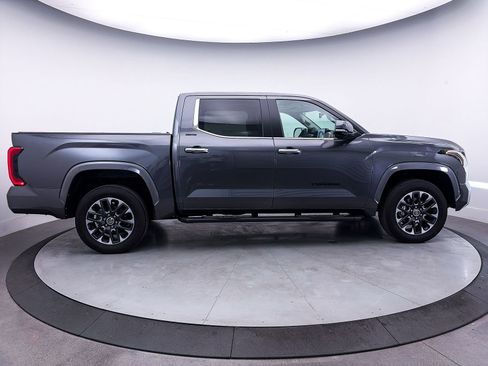 Used 2024 Toyota Tundra Limited w/ Power Package image 41