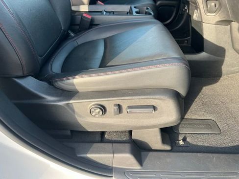 Used 2023 Honda Odyssey Sport image 35
