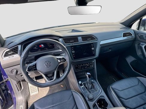 Used 2024 Volkswagen Tiguan SEL R-Line w/ MDO Package, Two-Row AWD/4WD image 26
