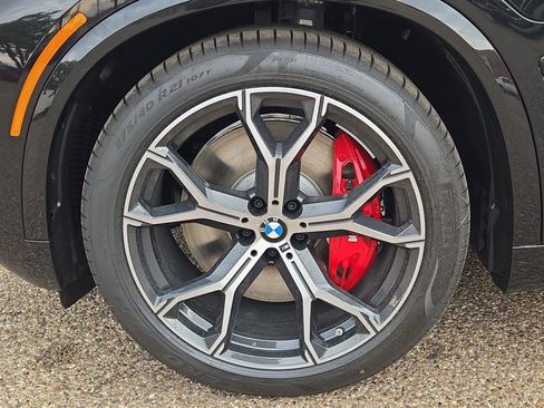 New 2026 BMW X5 xDrive50e w/ Executive Package image 11