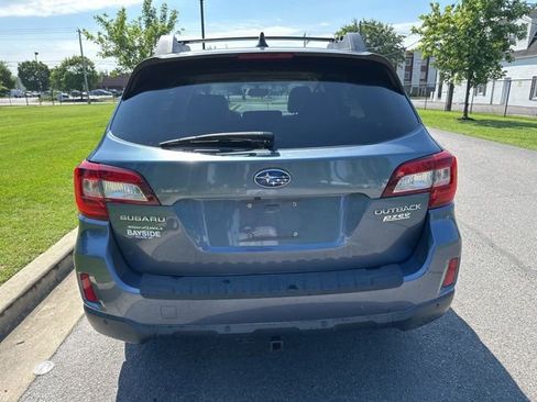 Used 2017 Subaru Outback 2.5i Limited AWD/4WD image 18