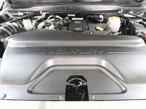 Used 2025 RAM 3500 Tradesman w/ Chrome Appearance Group AWD/4WD image 21