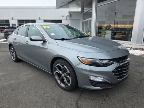 Used 2023 Chevrolet Malibu LT image 31