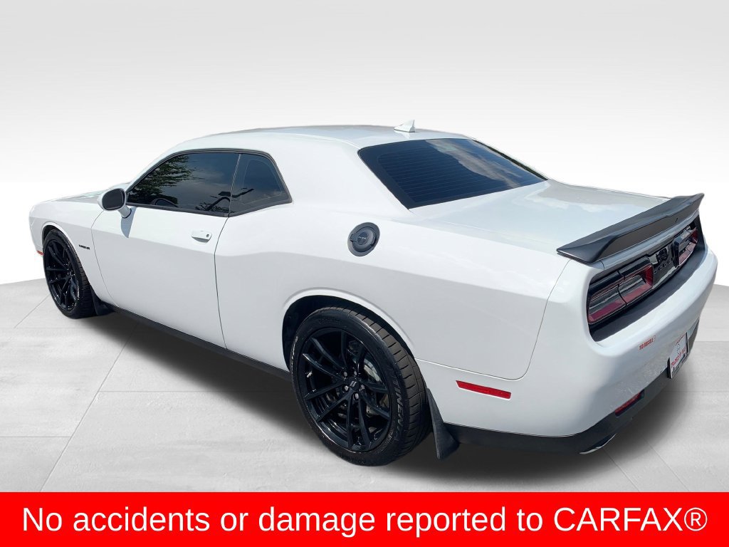 Used 2021 Dodge Challenger R/T w/ Performance Handling Group RWD image 3