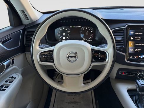 Used 2020 Volvo XC90 T5 Momentum w/ Protection Package Premier AWD/4WD image 31