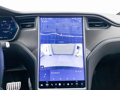 Used 2019 Tesla Model X Performance image 8