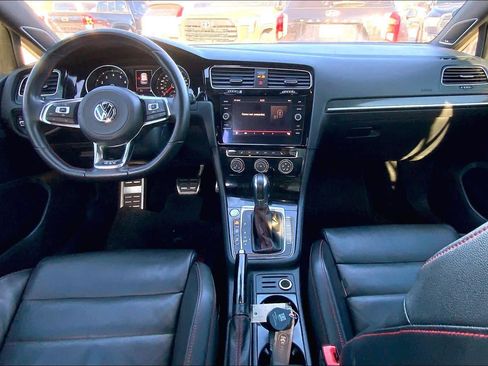 Used 2019 Volkswagen GTI SE image 14
