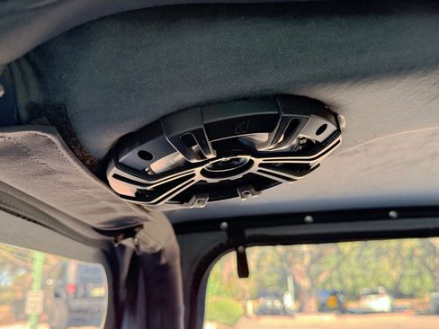 Used 2002 Jeep Wrangler Sport image 29