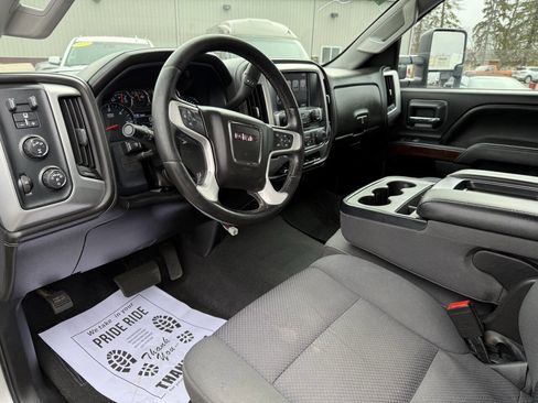 Used 2019 GMC Sierra 2500 SLE image 12