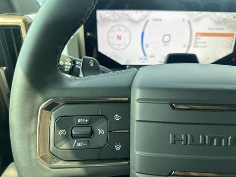New 2025 GMC Hummer EV 3X image 31