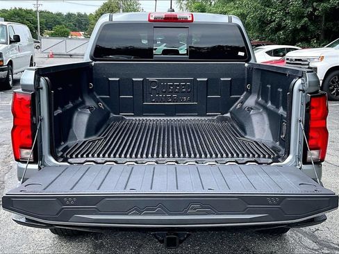 Used 2024 Chevrolet Colorado Z71 w/ Advanced Trailering Package AWD/4WD image 29