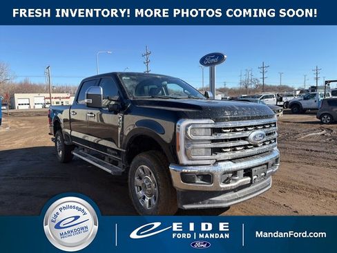 Used 2024 Ford F350 Lariat image 1