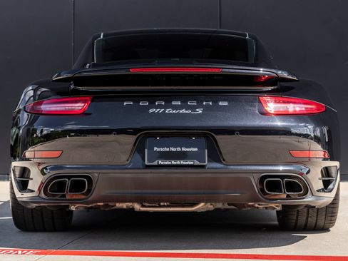 Certified 2015 Porsche 911 Turbo S AWD/4WD image 10