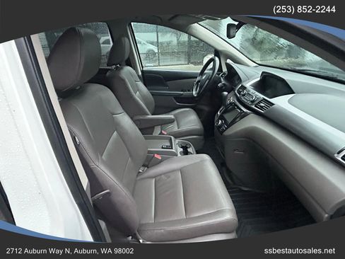 Used 2014 Honda Odyssey Touring Elite image 10