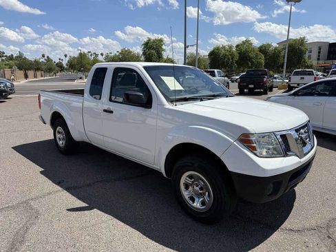 Used 2016 Nissan Frontier S image 7