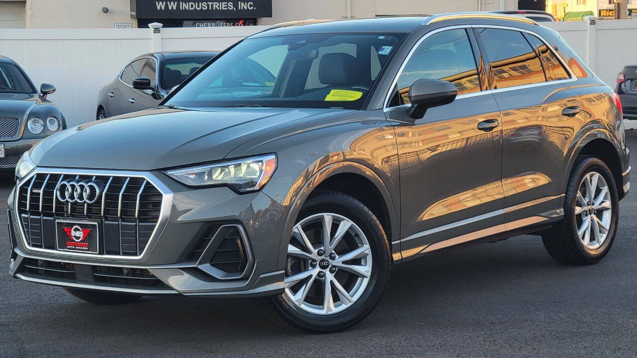 Used 2022 Audi Q3 2.0T Premium AWD/4WD image 2