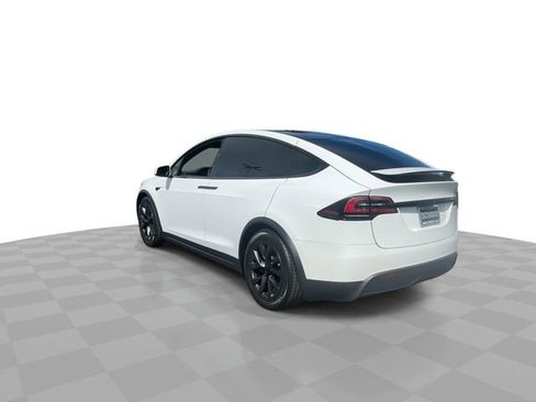 Used 2024 Tesla Model X image 6
