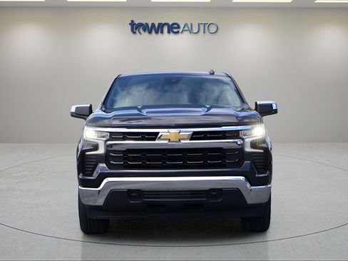 Used 2024 Chevrolet Silverado 1500 LT AWD/4WD image 11