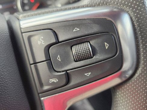 Used 2023 Chevrolet Blazer LT w/ Midnight/Sport Edition image 39