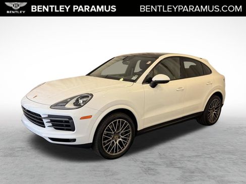 Used 2023 Porsche Cayenne Platinum Edition AWD/4WD image 1