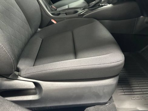 Used 2026 Toyota Corolla LE FWD image 57
