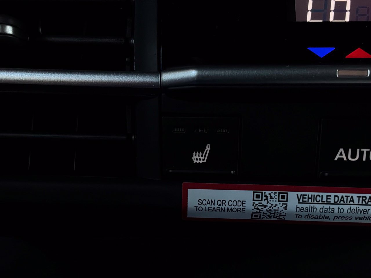 New 2026 Toyota Sienna XLE Woodland Edition AWD/4WD image 35