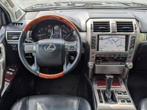 Used 2011 Lexus GX 460 Premium AWD/4WD image 19
