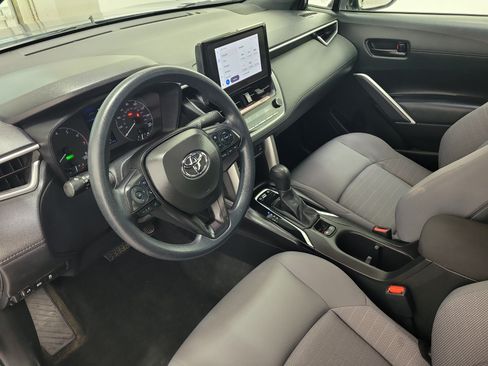 Used 2024 Toyota Corolla Cross AWD Hybrid image 22