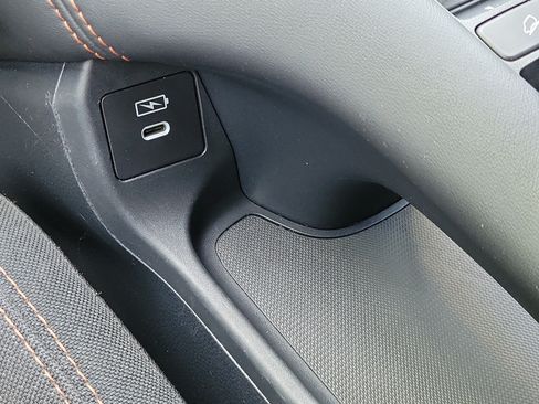 Used 2025 Honda HR-V Sport image 27