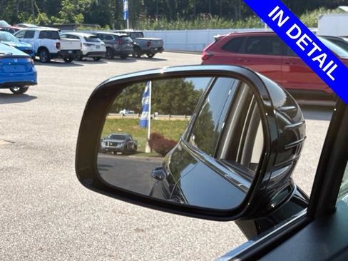Used 2025 Kia Sorento S FWD image 38